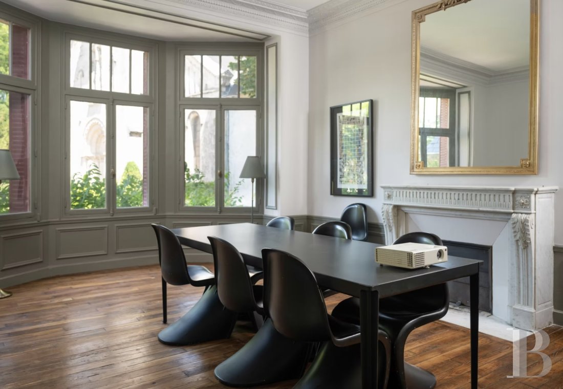 A unique Anglo-Norman villa from the early 19th century in the Vittel spa park in the Vosges - photo  n°5